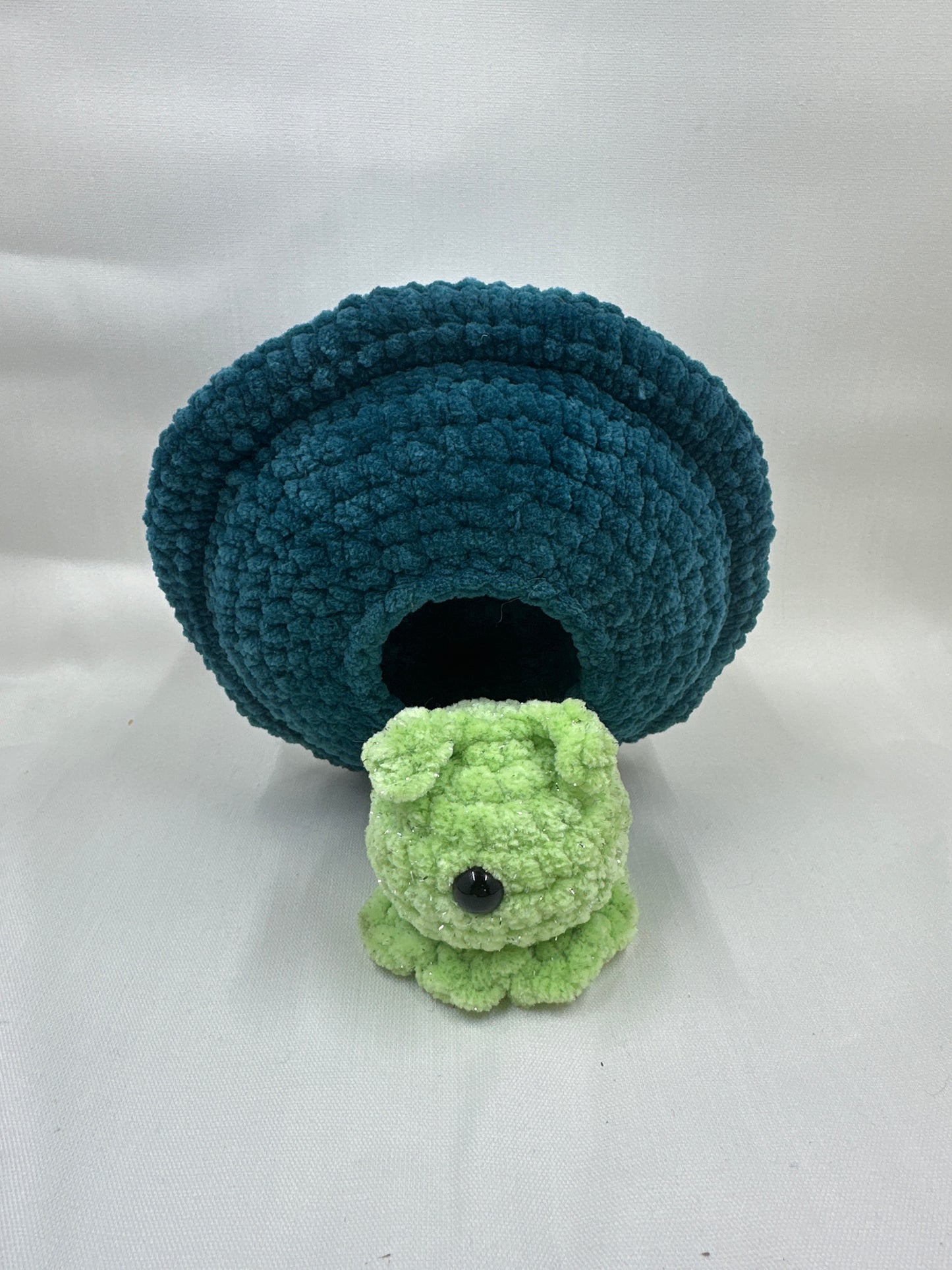 Spaceship with Alien